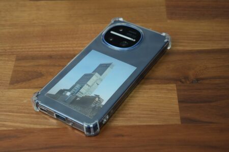 AQUOS R11(SH-51G) ケース|米軍MIL規格 耐衝撃 クリアTPUの選び方